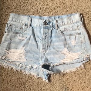 AE jean shorts!!